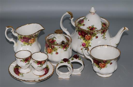 Royal Albert Old Country Rose teaset